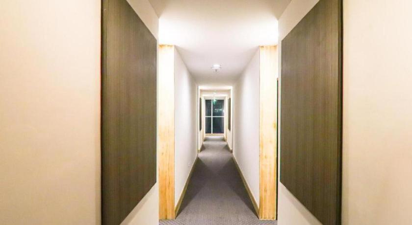 U Stay Hotel Mangga Besar 雅加达 外观 照片