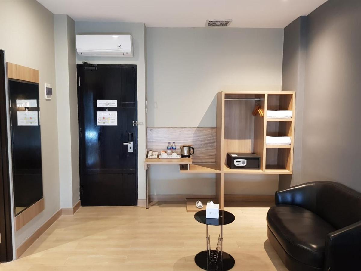U Stay Hotel Mangga Besar 雅加达 外观 照片